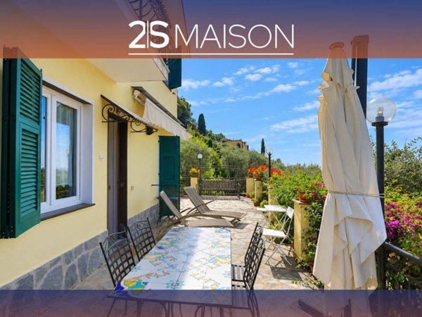 casa indipendente in vendita a Rapallo