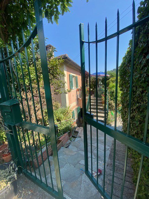 casa indipendente in vendita a Rapallo in zona San Martino di Noceto