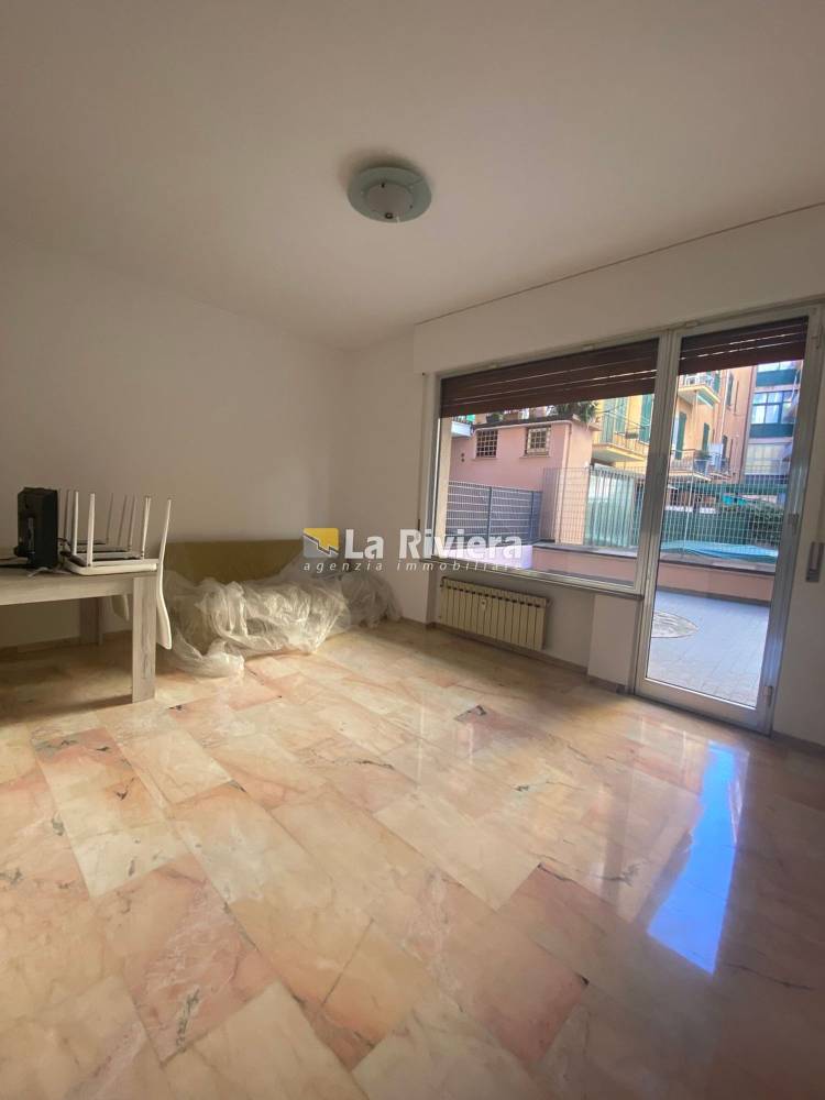 appartamento in vendita a Rapallo in zona San Michele di Pagana
