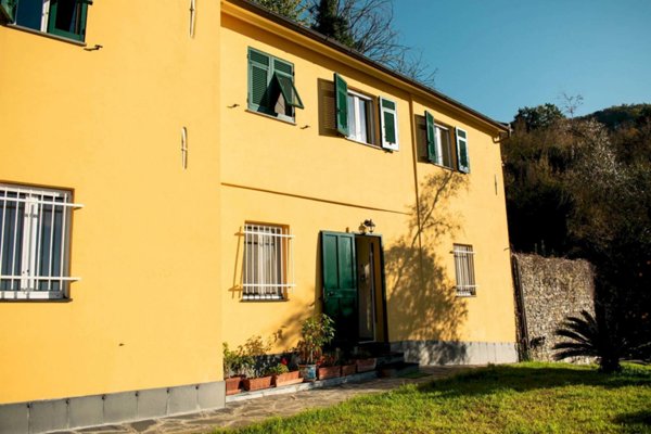 casa indipendente in vendita a Recco