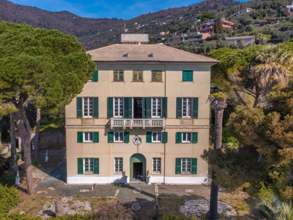 casa indipendente in vendita a Recco in zona Polanesi