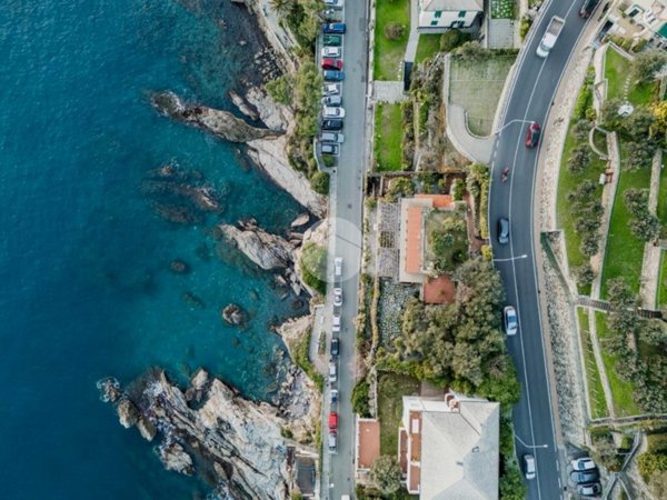 casa indipendente in vendita a Recco