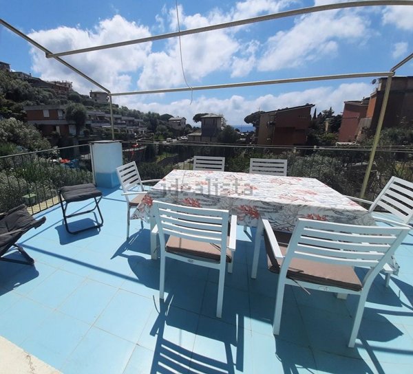 casa semindipendente in vendita a Recco
