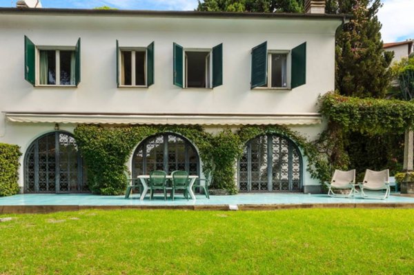 casa indipendente in vendita a Recco