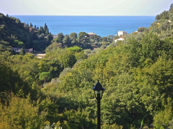 casa indipendente in vendita a Recco