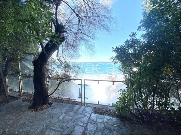 casa indipendente in vendita a Recco in zona Polanesi