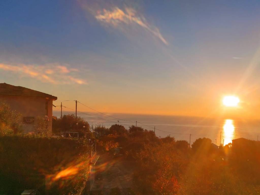 casa indipendente in vendita a Recco