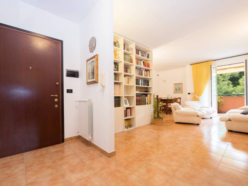 appartamento in vendita a Recco