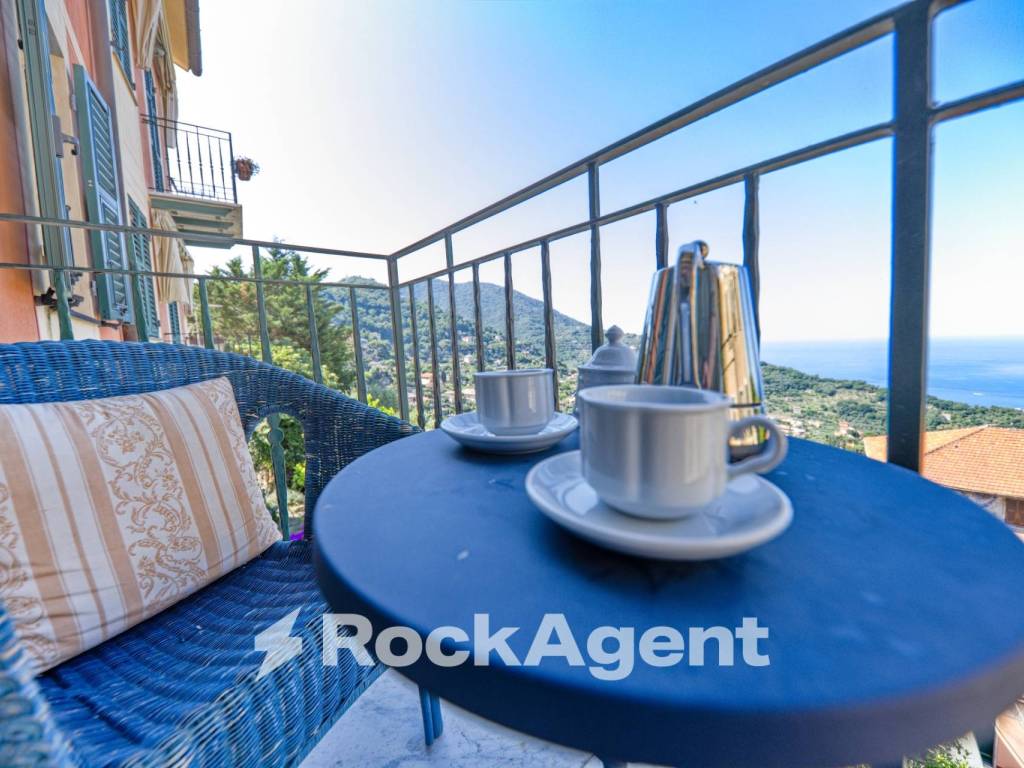 appartamento in vendita a Recco