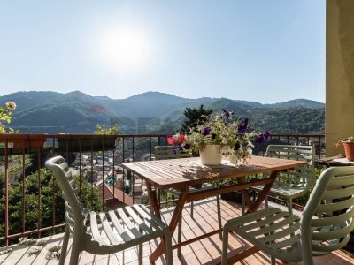 appartamento in vendita a Recco in zona Megli