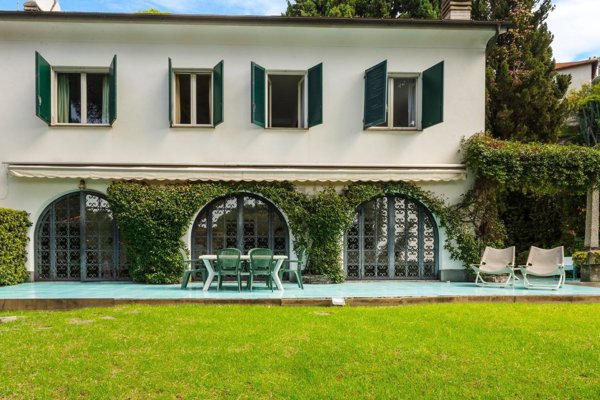casa indipendente in vendita a Recco in zona Polanesi