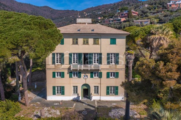 casa indipendente in vendita a Recco in zona Polanesi