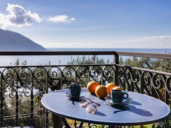 appartamento in vendita a Recco