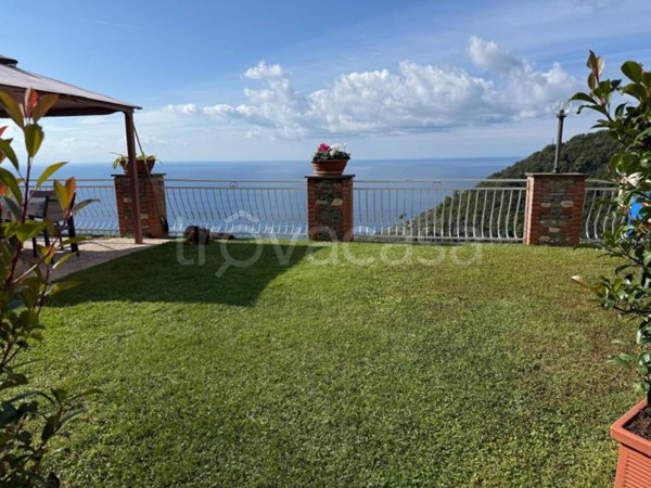 casa indipendente in vendita a Recco