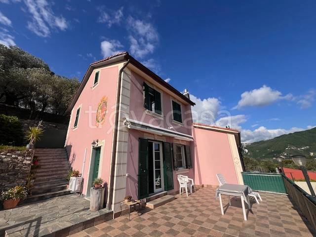 casa indipendente in vendita a Recco