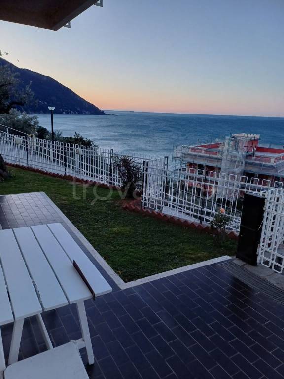 appartamento in vendita a Recco