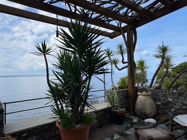 casa indipendente in vendita a Recco