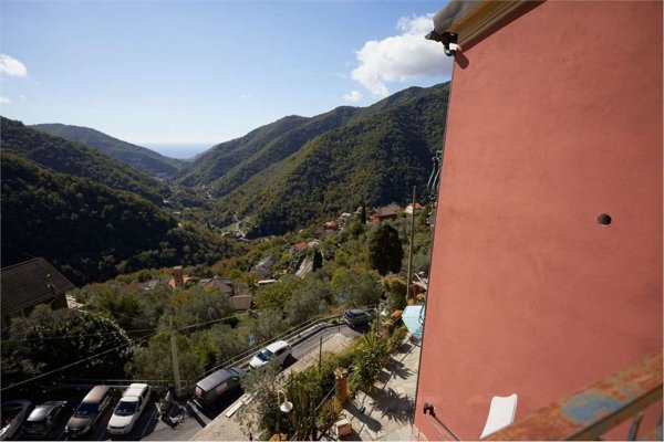 casa indipendente in vendita a Recco