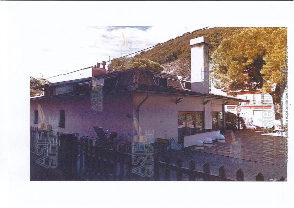 negozio in vendita a Recco