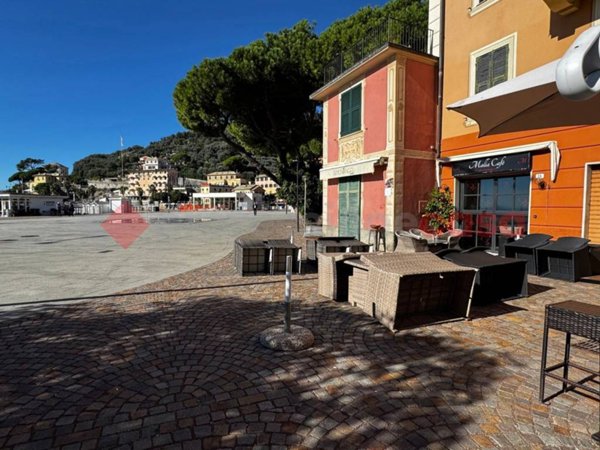 negozio in vendita a Recco in zona Polanesi