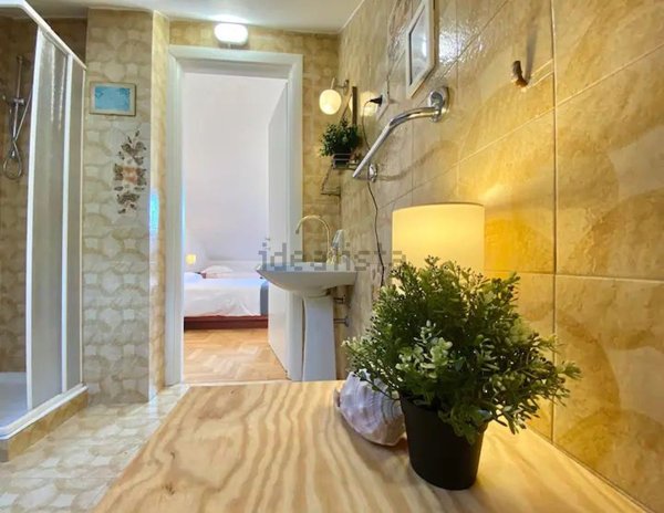 appartamento in vendita a Recco in zona Megli