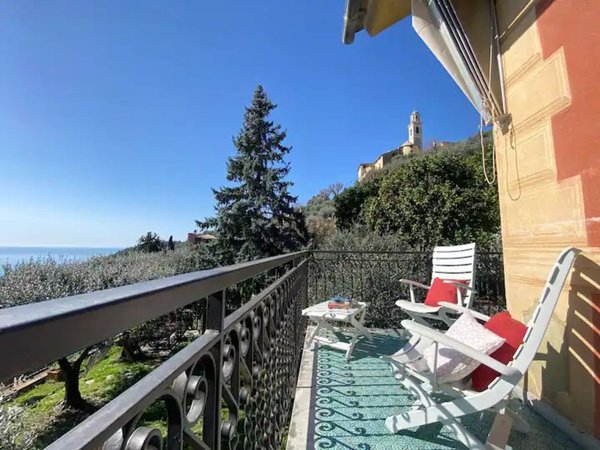 appartamento in vendita a Recco in zona Megli