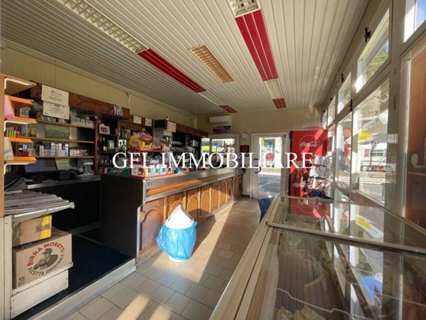 negozio in vendita a Recco in zona Megli