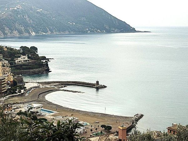 appartamento in vendita a Recco in zona Megli