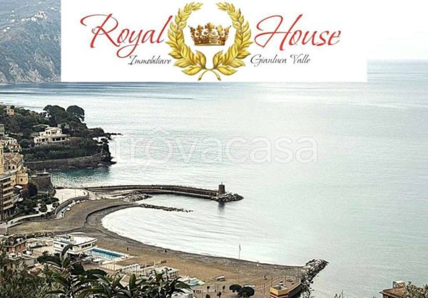 appartamento in vendita a Recco in zona Megli