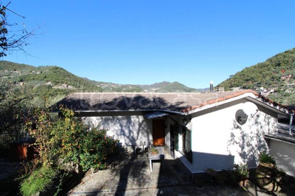 casa indipendente in vendita a Recco