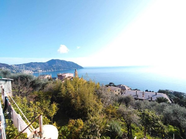 appartamento in vendita a Recco in zona Polanesi