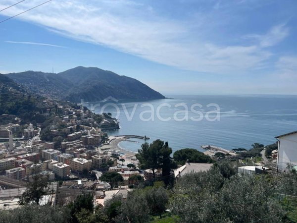 casa indipendente in vendita a Recco in zona Megli