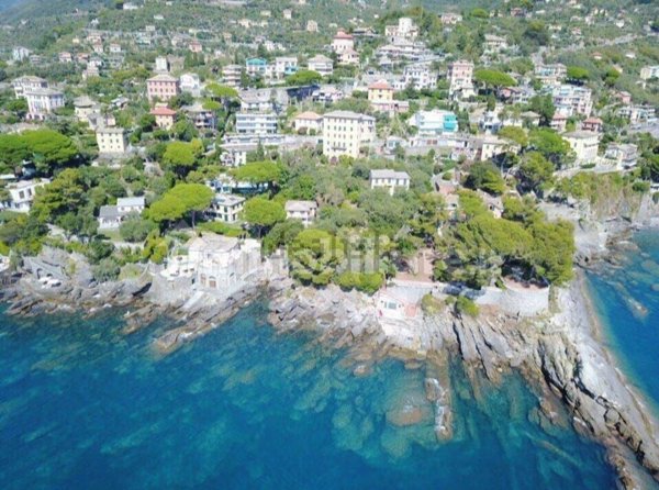 casa indipendente in vendita a Recco