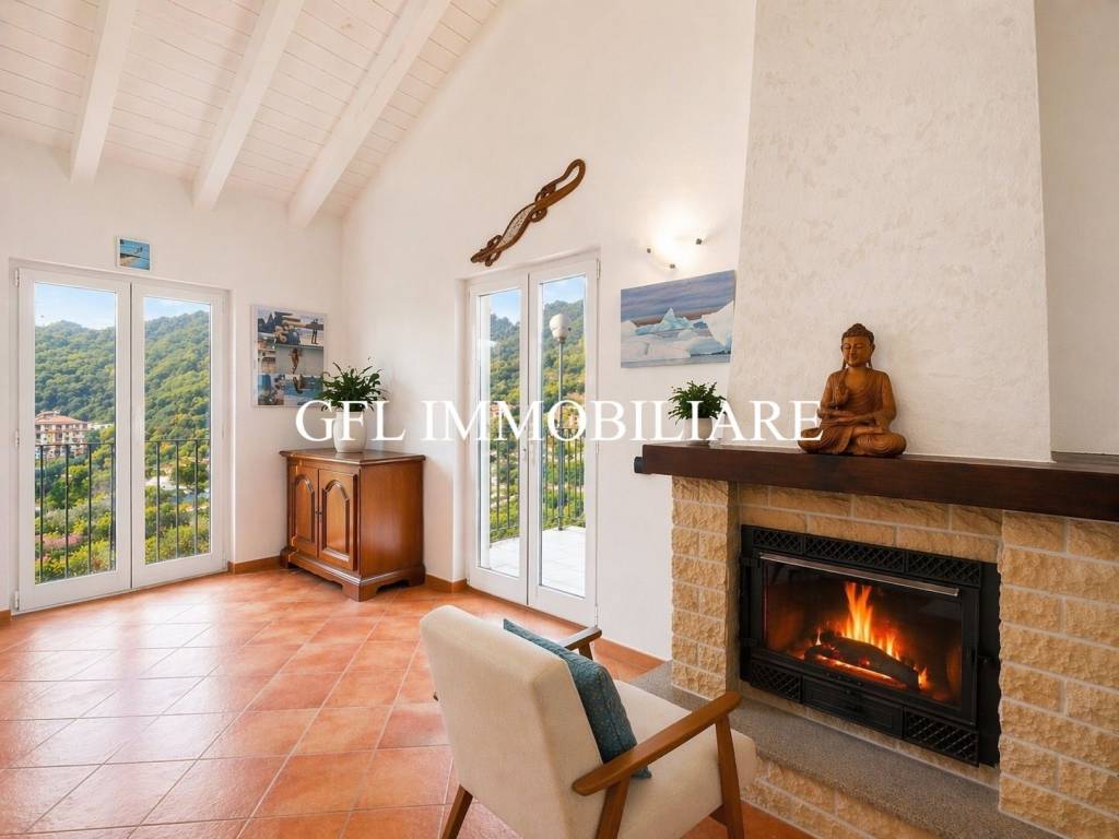 casa indipendente in vendita a Recco in zona Megli