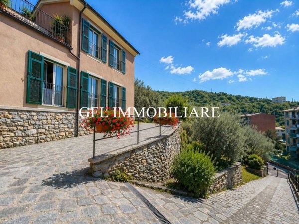 casa indipendente in vendita a Recco in zona Megli