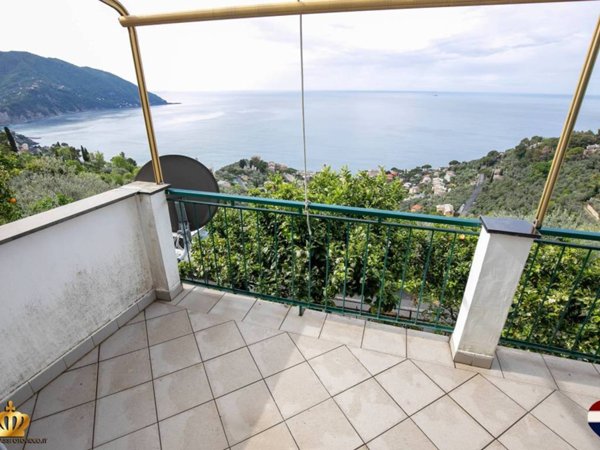 casa indipendente in vendita a Recco in zona Megli