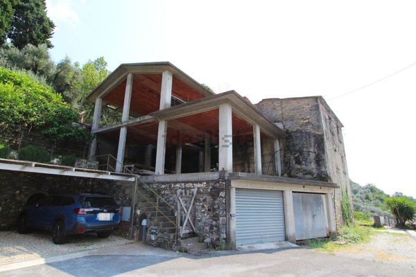 casa indipendente in vendita a Recco