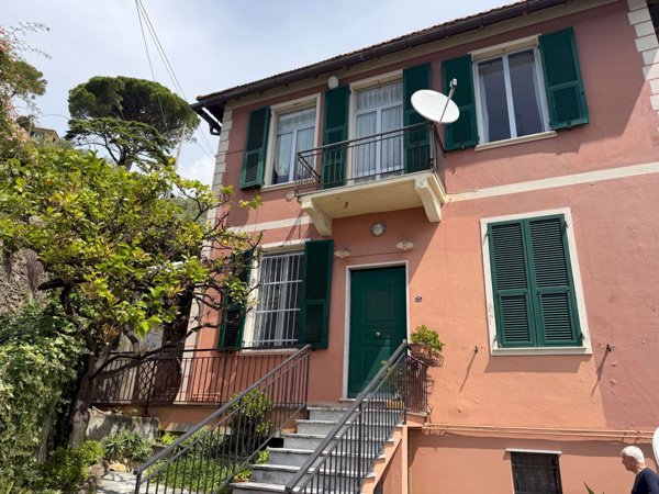 casa indipendente in vendita a Recco