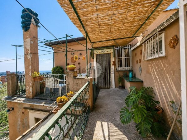 appartamento in vendita a Recco in zona Megli