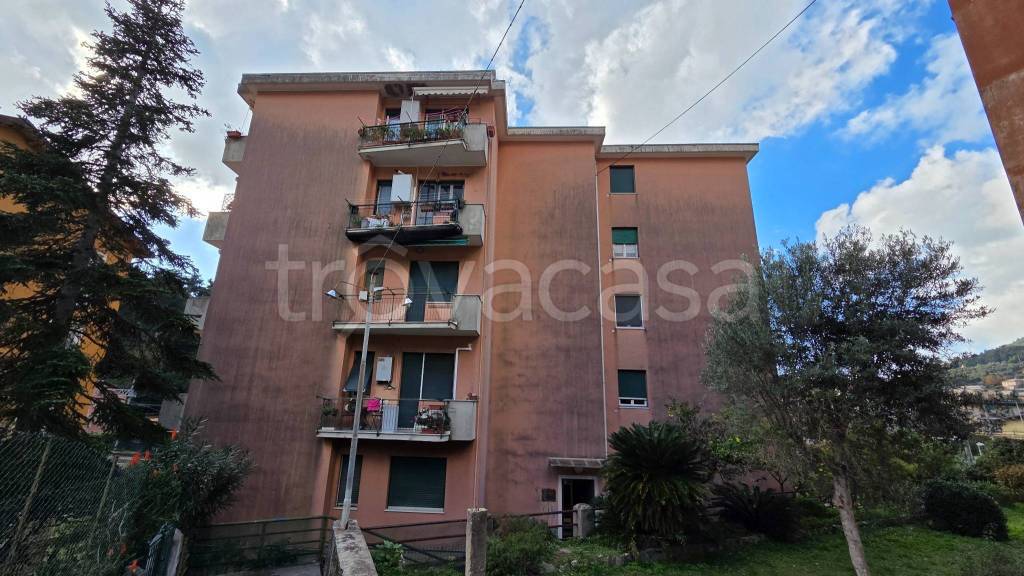 appartamento in vendita a Recco in zona Megli