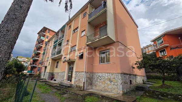 appartamento in vendita a Recco in zona Megli