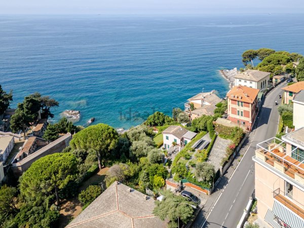 appartamento in vendita a Recco in zona Polanesi