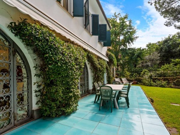 casa indipendente in vendita a Recco in zona Megli