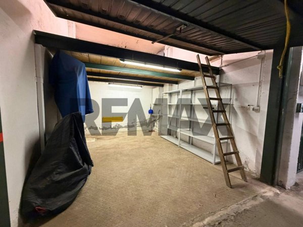 box auto in vendita a Recco in zona San Rocco