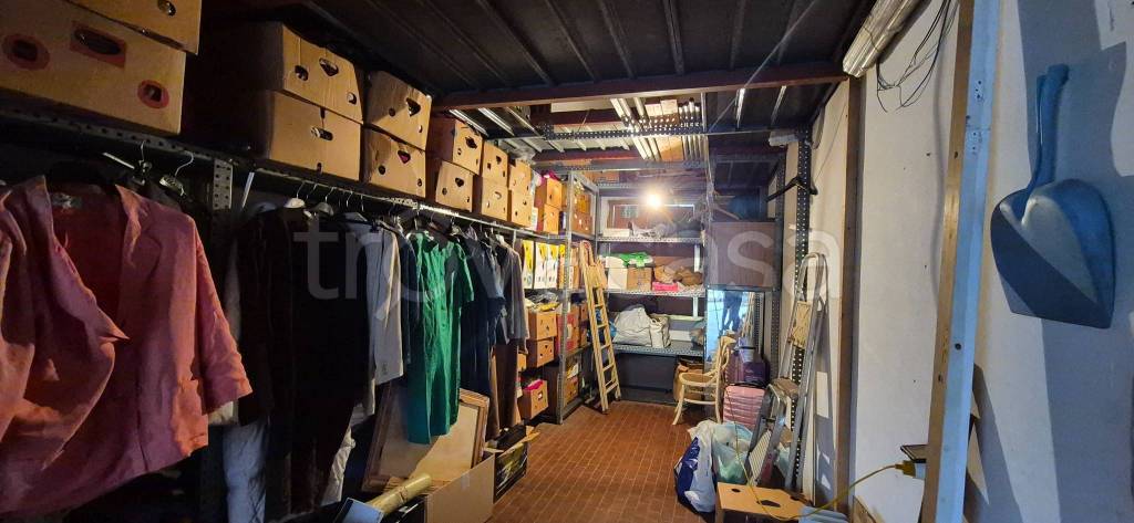 box auto in vendita a Recco in zona Megli