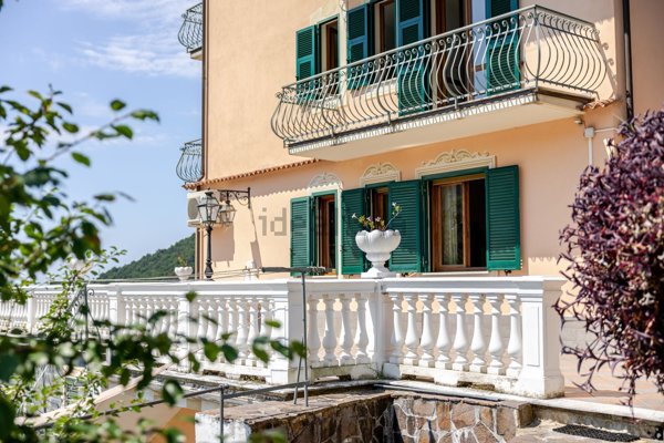 appartamento in vendita a Recco in zona San Rocco