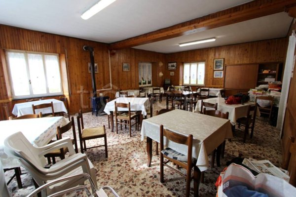 negozio in vendita a Rezzoaglio in zona Brugnoni