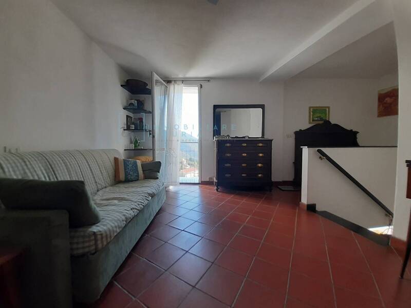 casa indipendente in vendita a Rezzoaglio