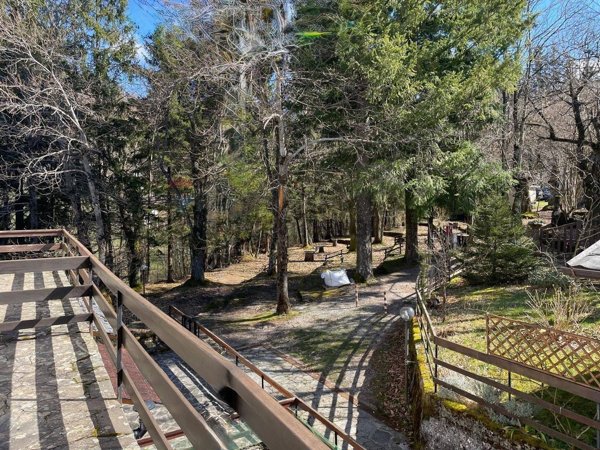 appartamento in vendita a Rezzoaglio in zona Piano