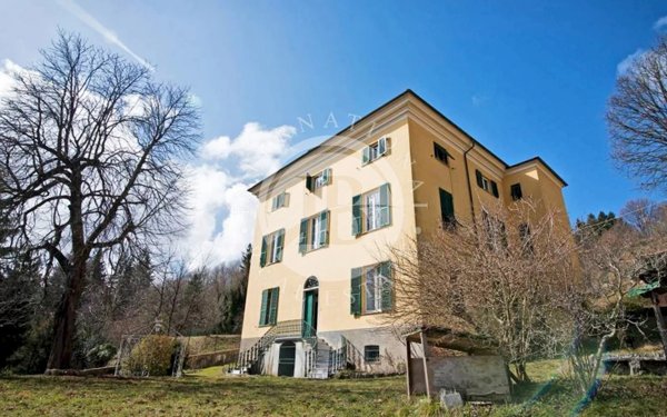 casa indipendente in vendita a Ronco Scrivia in zona Borgo Fornari